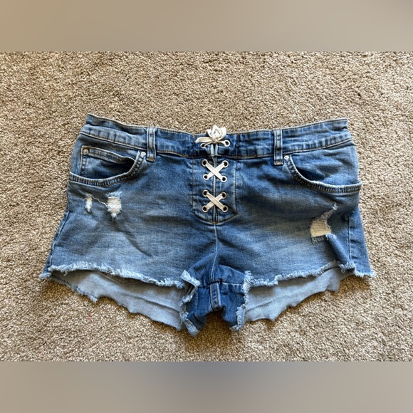 Denim Lace-Up billabong cut off denim Women Shorts - Picture 2 of 7